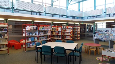 Öffentliche Bibliothek im Bleckeder Schulzentrum